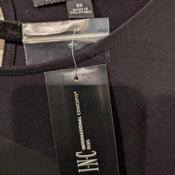 Sexy INC TOP - Picture 2 of 4